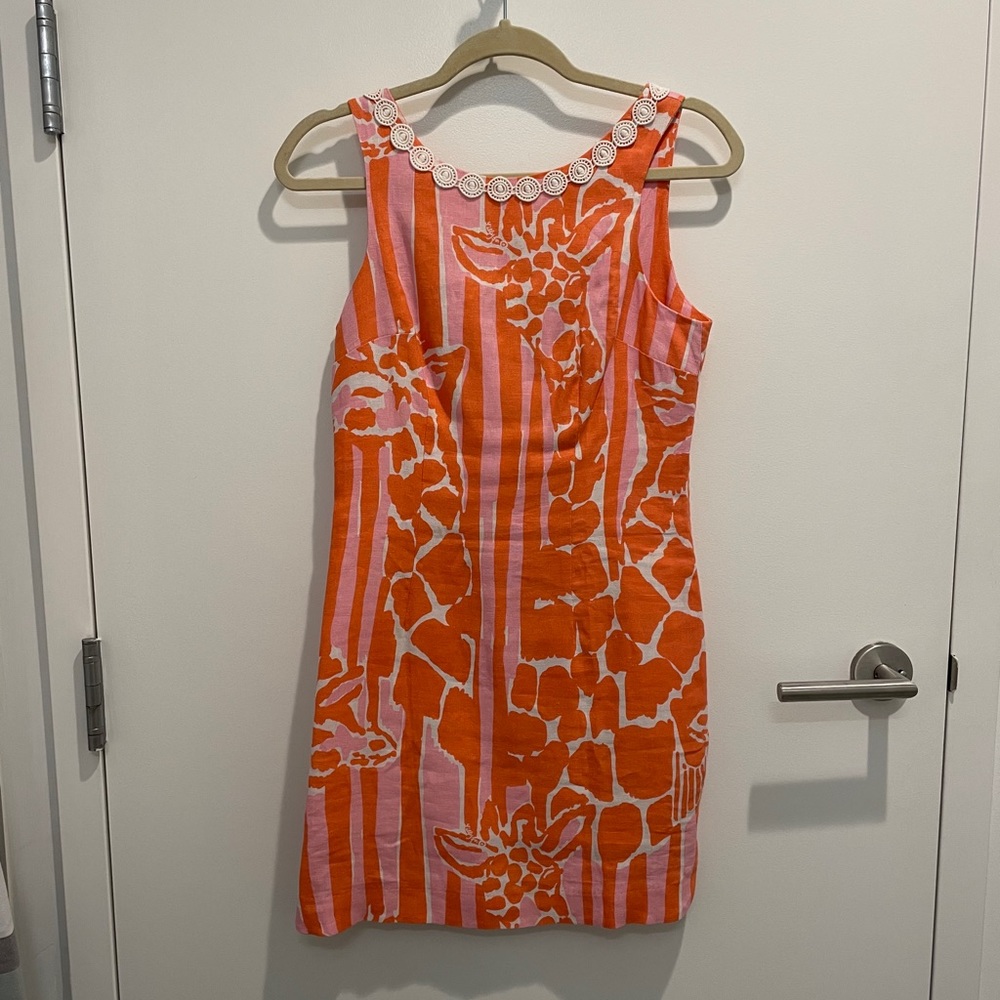 EUC Lilly for Target giraffe print sz 4